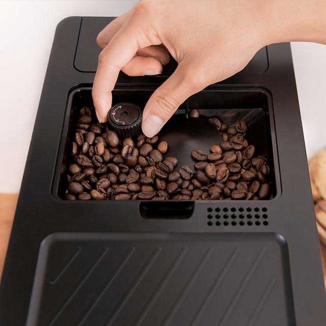 Cremmaet Compact Steam Cafetera superautomática compacta cecotec